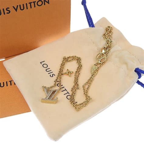 louis vuitton ketting en oorbellen|Louis Vuitton jewelry for women.